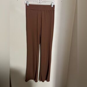 NO BRAND Classic Ribbed Flare Leg Pull On Yoga Leggings Brown Women's Size M GUC